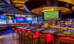 hda77 Live Casino ကစားသမား Mobile Phone မှ ကစားနေသောမြင်ကွင်း
